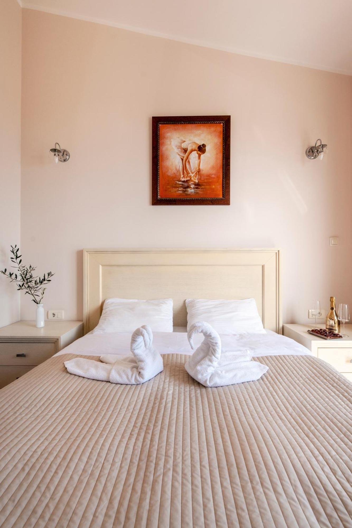 Lux M & A Apartments Budva Luaran gambar
