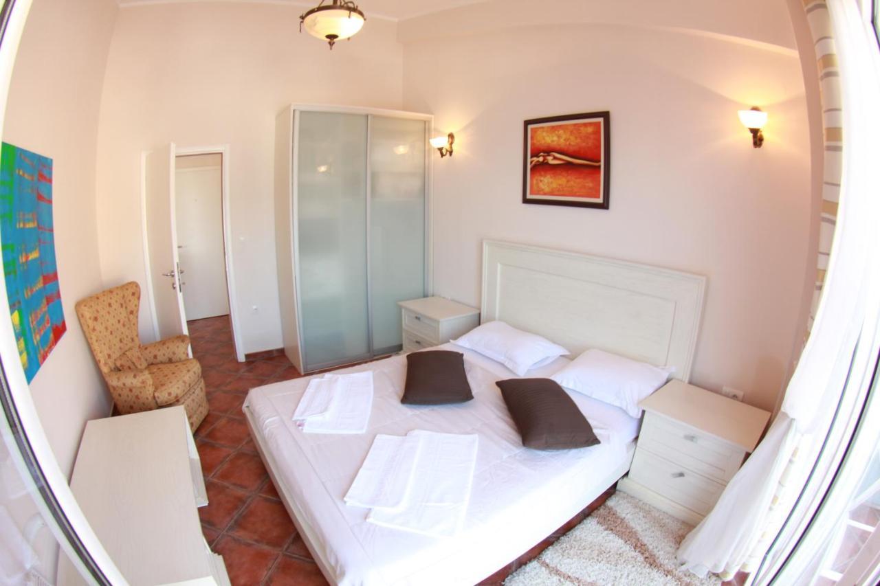 Lux M & A Apartments Budva Luaran gambar